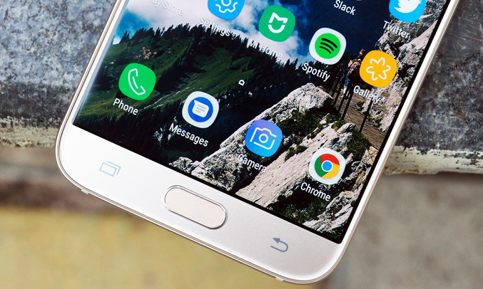 Điện thoại Samsung Galaxy J7 Pro Vàng mở hình khóa bằng vân tay 1 chạm