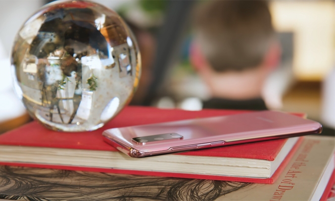 Samsung Galaxy S20 Hồng