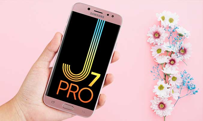 Điện thoại Samsung Galaxy J7 Pro được trang bị màn hình 5.5 inches