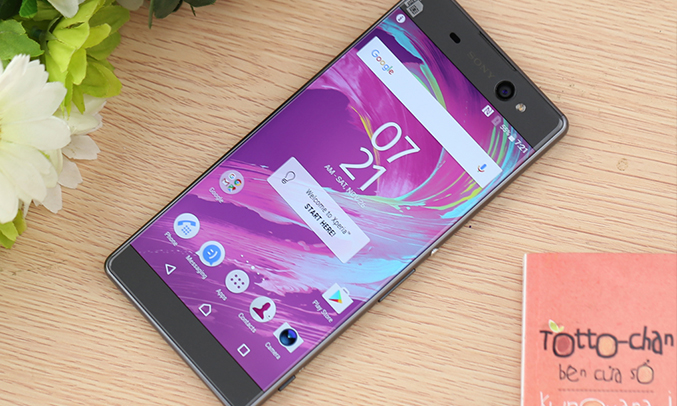Màn hình điện thoại Sony Xperia XA Ultra F3216VN độ phân giải Full HD