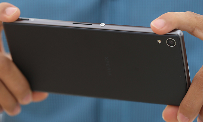 Điện thoại Sony Xperia XA Ultra F3216VN hoạt động mạnh mẽ