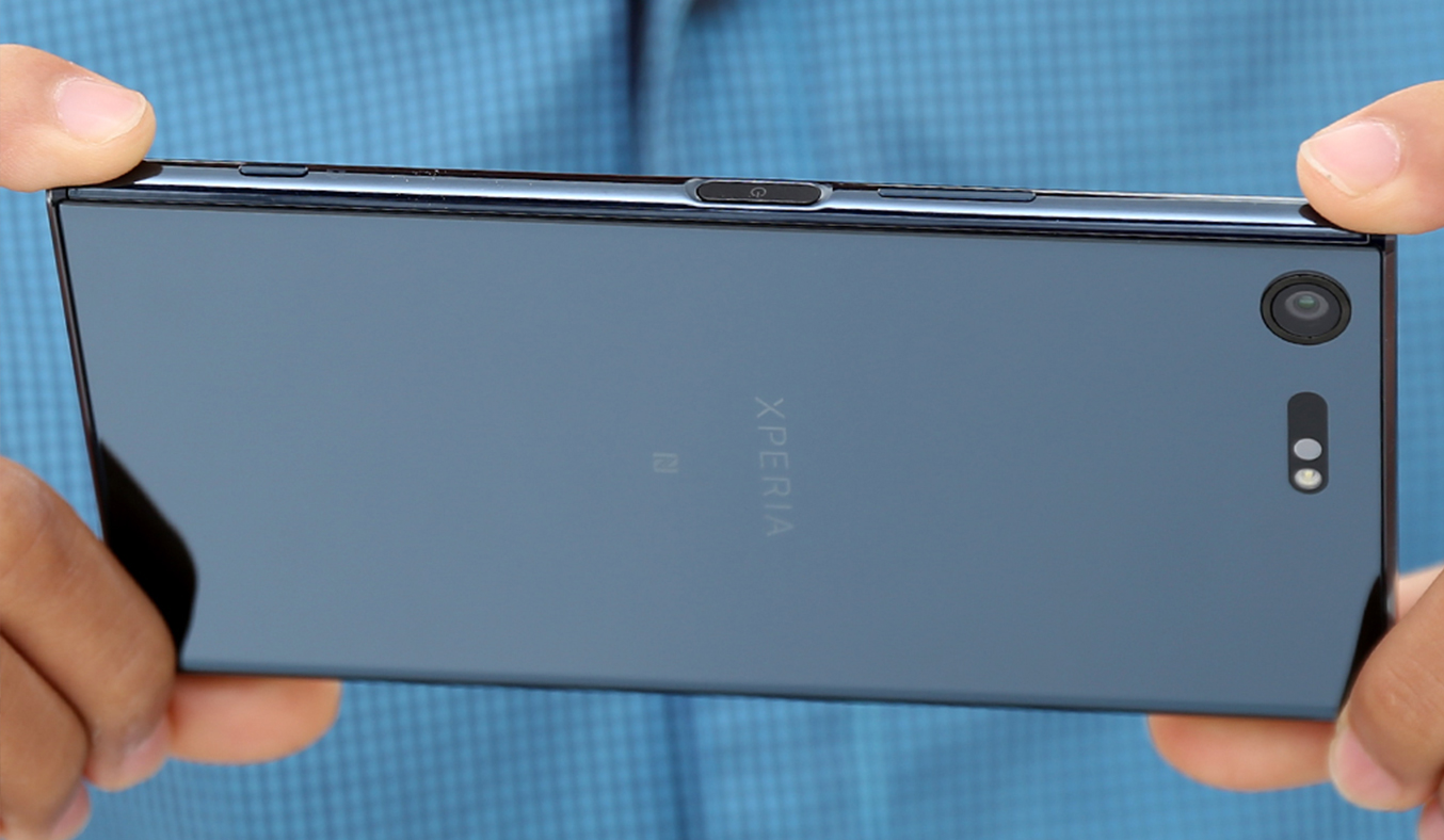  Điện thoại Sony Xperia XZ Premium màu đen quay phim không giới hạn