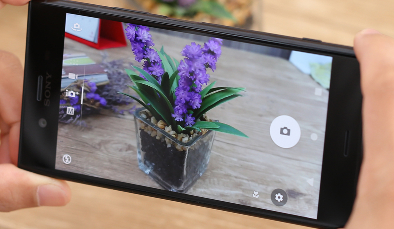 Điện thoại di động Sony Xperia XZ1 camera cực nét
