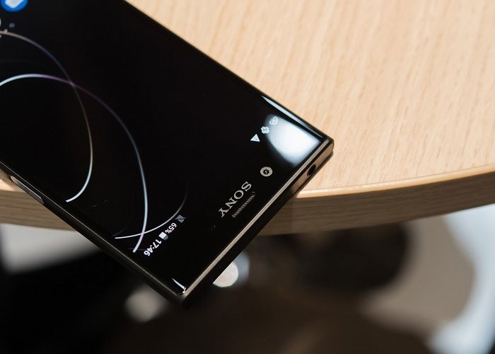 Điện thoại Sony Xperia XZS có cấu hình mạnh mẽ ấn tượng