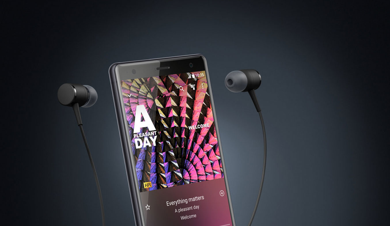 Điện thoại Sony Xperia XZ2 màu bạc hiện đại