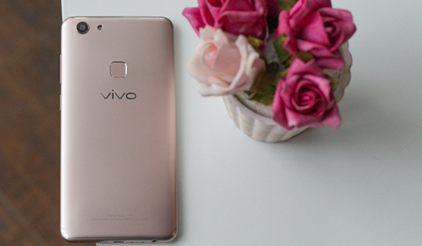 Vivo V7 đen bảo mật vân tay