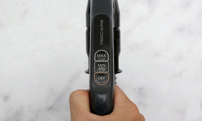 Máy hút bụi Toshiba VC-GC33CPV bộ điều khiển thông minh