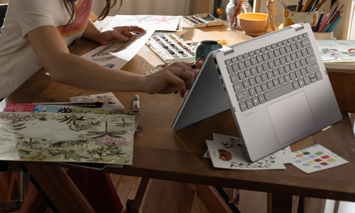 Laptop HP OmniBook 5 Flip 14-fp0055TU i7-150U/24GB/512GB/Win11 Bạc (BZ7Q4PA)