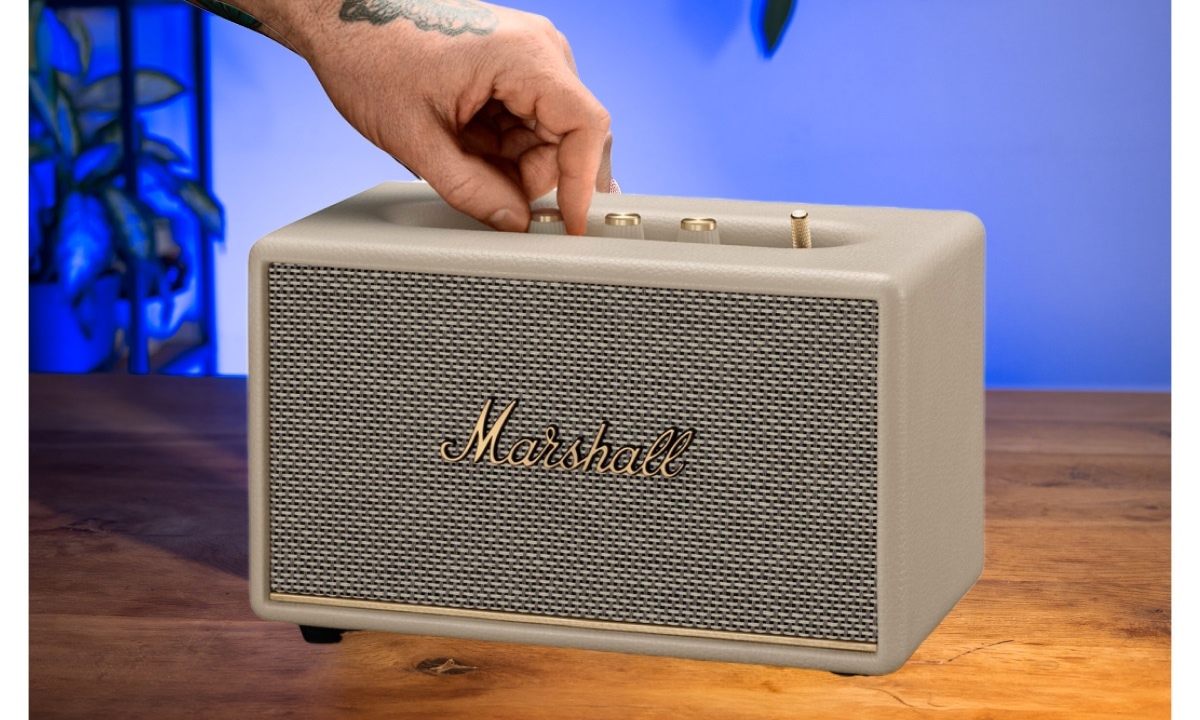 Âm thanh mạnh mẽ với công suất 60W ấn tượng Tổng công suất 60W kết hợp hệ thống loa kép cho khả năng khuếch đại âm thanh rõ ràng và đầy uy lực. Loa mang đến trải nghiệm âm nhạc sống động, phù hợp nghe nhiều thể loại từ pop, rock đến acoustic.