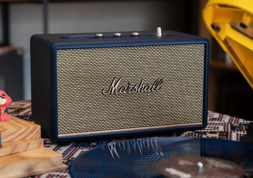 Dynamic Loudness tối ưu âm thanh ở mọi mức âm lượng Công nghệ Dynamic Loudness tự điều chỉnh dải âm trầm — trung — cao tùy theo mức âm lượng, giúp âm thanh cân bằng và giàu chi tiết dù bạn nghe nhỏ hay lớn. Nhờ đó, chất âm luôn giữ được độ sâu và độ trong cần thiết.