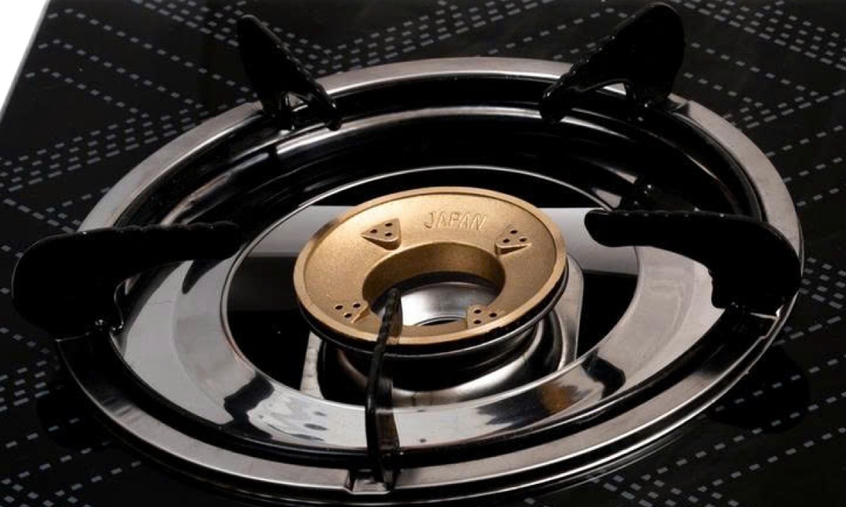 Đầu đốt đồng thau bền bỉ Đầu đốt bằng đồng thau cho khả năng dẫn nhiệt tốt, ít bị ăn mòn, đảm bảo độ bền cao và an toàn khi sử dụng. Bếp tạo ngọn lửa xanh ổn định, giúp nấu chín đều thực phẩm, tiết kiệm ga tối đa và không làm đen đáy nồi.