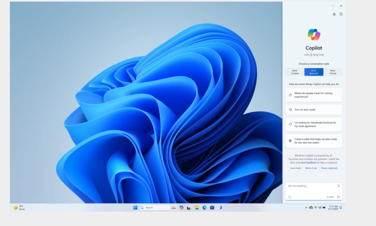 Laptop Dell 15 DC15250-I5U165W11SLU i5-1334U/16GB/512GB/Win11 Bạc (P112F013)