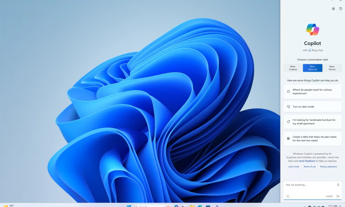 Laptop Dell 16 DC16250-C7U161W11BLU i7-150U/16GB/1TB/Win11 Đen (P131F001)