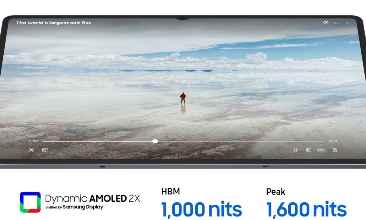 Màn hình Dynamic AMOLED 2X 14,6 inch – hiển thị vượt trội Galaxy Tab S11 Ultra sở hữu màn hình 14,6" công nghệ Dynamic AMOLED 2X với độ phân giải 2.960 × 1.848 px, hỗ trợ độ sáng tối đa lên tới 1.600 nit và 1.000 nit trong chế độ High Brightness Mode, đảm bảo hình ảnh vẫn sáng rõ ngay cả khi sử dụng ngoài trời.