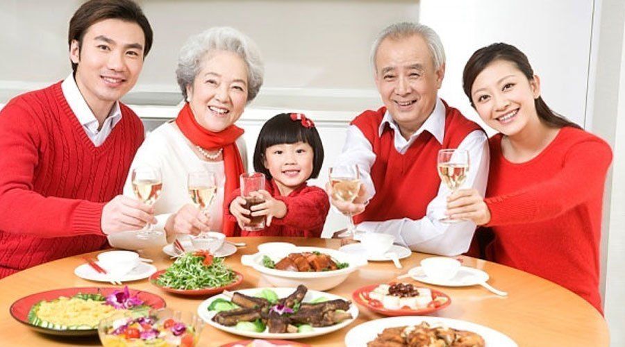 Khi sử dụng nồi chiên không dầu, bạn không còn lo béo phì và các mắc bệnh như mỡ máu, tiểu đường, tim mạch...