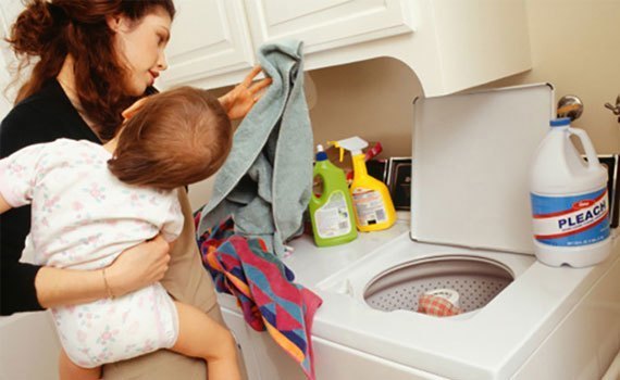 Máy giặt Panasonic 8 kg NA-F80VS7WCV có thiết kế an toàn