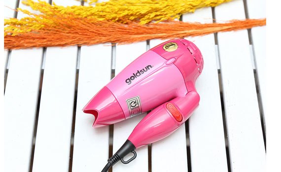 Máy sấy Goldsun HD-GXD851(R) tay cầm gấp gọn tiện lợi 
