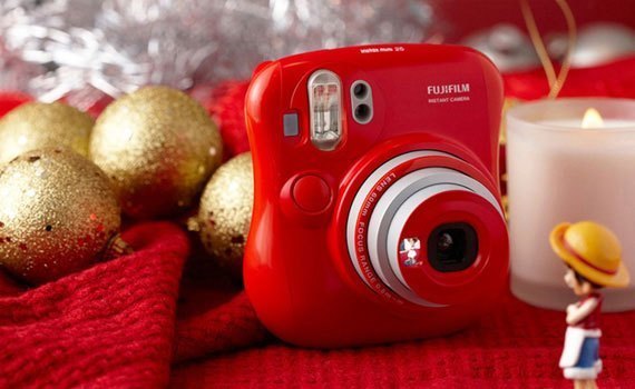 M&aacute;y ảnh chụp lấy liền gi&aacute; tốt. M&aacute;y ảnh Fuji Instax Mini 25 đỏ