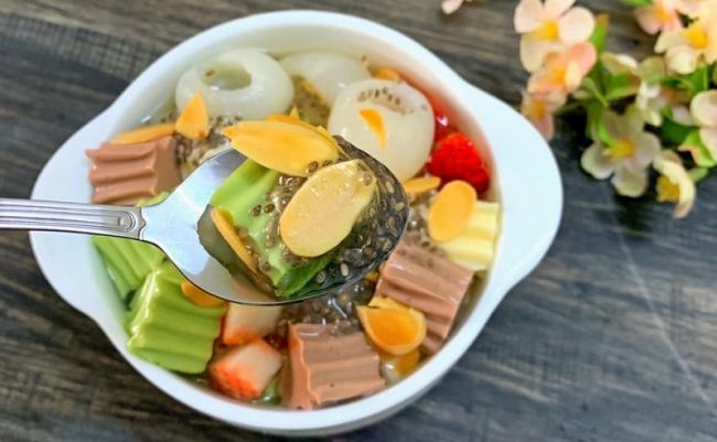 Cách nấu chè khúc bạch bằng bột rau câu