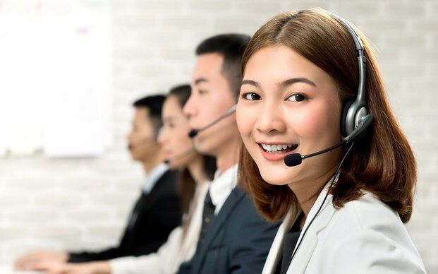 Gửi cú pháp hoặc gọi lên tổng đài chăm sóc khách hàng
