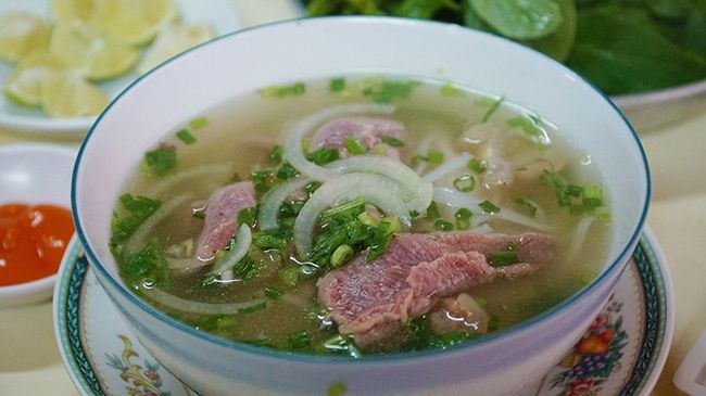 Phở Minh - quán ăn ngon lâu năm ở Sài Gòn