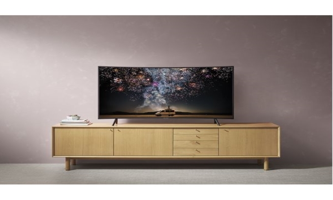 Smart Tivi Samsung 4K 65 inch UA65RU7100KXXV