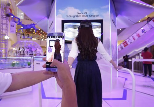 samsung-trai-nghiem-truot-tuyet-avt