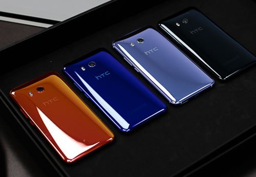 HTC U11 độc đáo với khả năng thay đổi màu sắc
