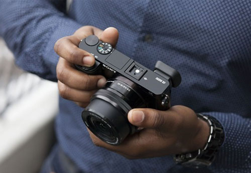 Mua máy ảnh dịp cuối năm