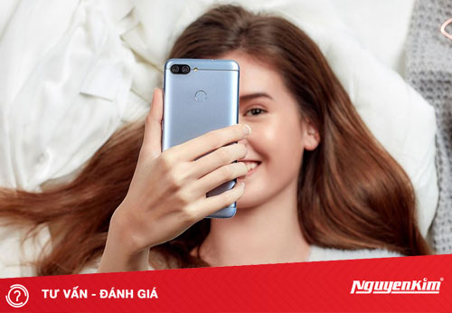 ASUS trình làng smartphone tràn viền Zenfone Max Plus M1