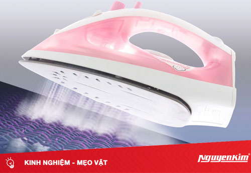 4 nguyên nhân khiến bàn ủi rò rỉ nước và cách khắc phục