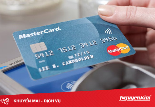 Giảm hơn 2,000,000 đồng khi dùng thẻ MasterCard mua máy ảnh tại Nguyễn Kim