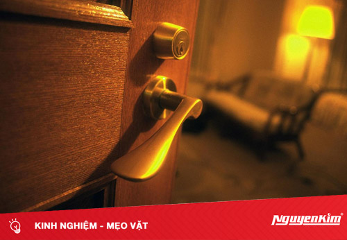 Cách kiểm tra khách sạn có an toàn không