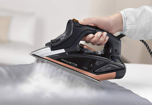 Làm sao để bàn ủi không còn bị chảy nước?