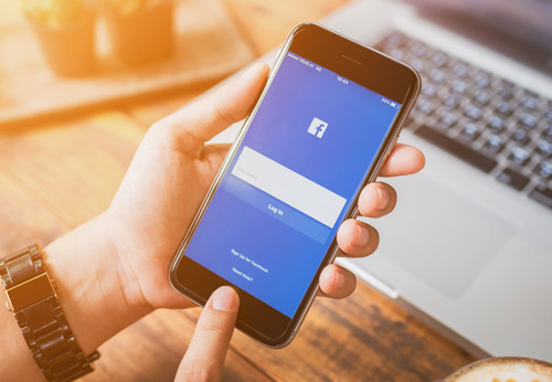 Giải đáp thắc mắc về việc Facebook không gửi mã xác nhận về điện thoại, email của bạn