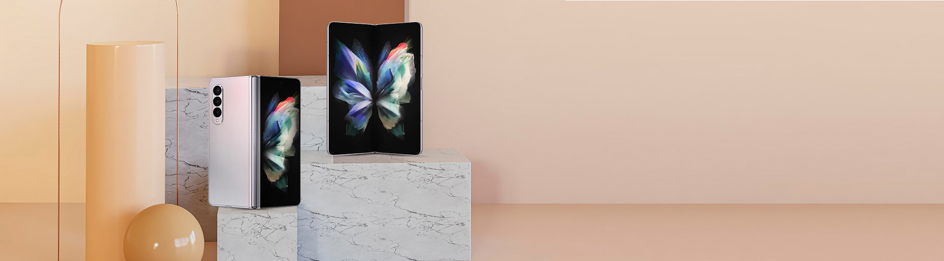 Điện thoại Samsung Galaxy Z Fold 3 256GB Bạc máy mở mặt chính diện