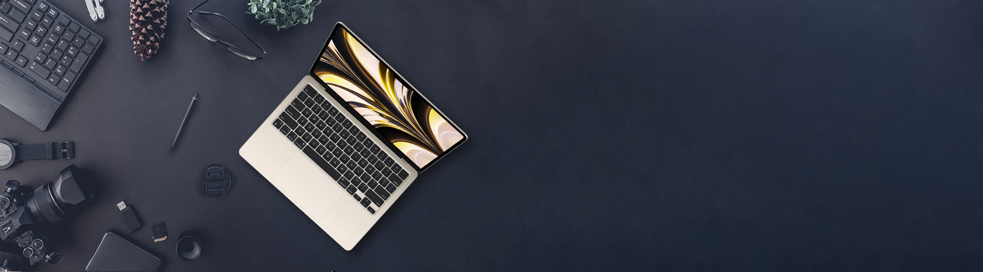 Laptop MacBook Air M2 2022 13.6 inch 512GB MLY23SA/A Trắng bàn phím