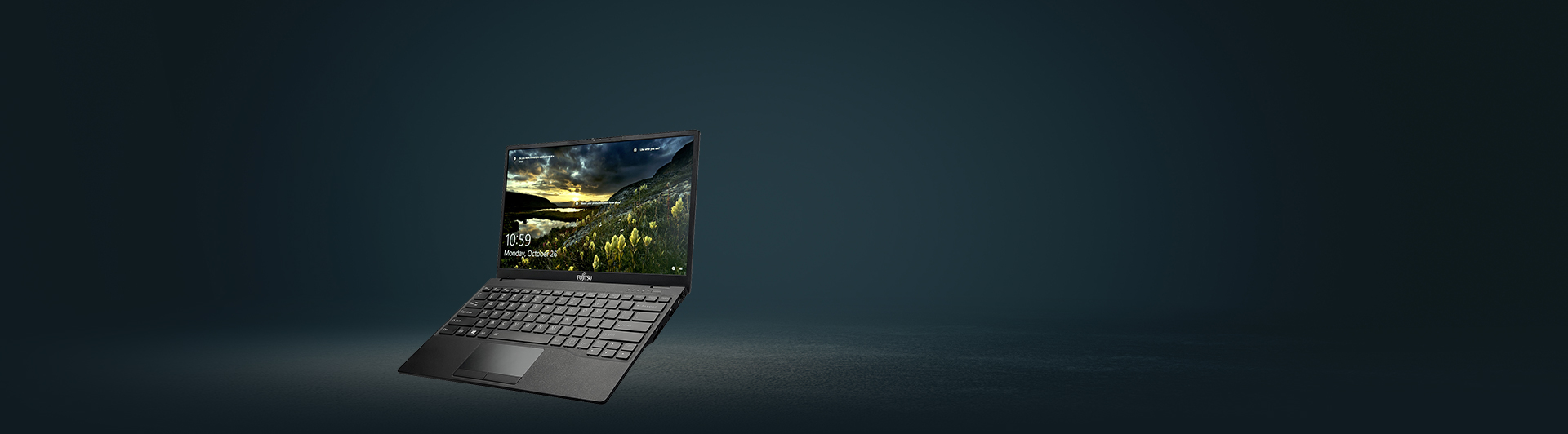 Laptop Fujitsu UH-X-9U13A2 i7-1165G 4ZR1G97610 nghiêng phải