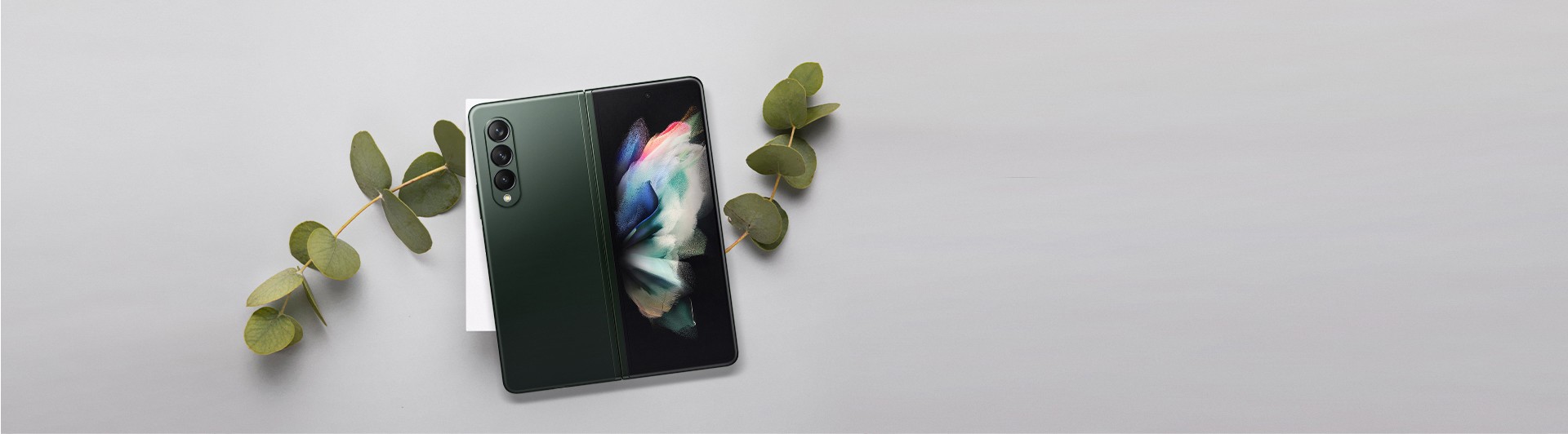Điện thoại Samsung Galaxy Z Fold 3 5G 256GB Xanh Lá