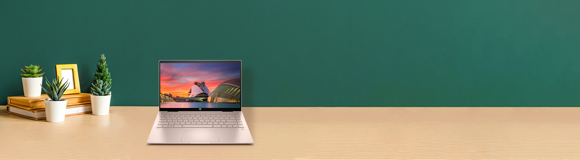 Laptop HP Pavilion X360 14-EK0133TU i5-1235U/16GB/512GB/Win11 7C0P7PA