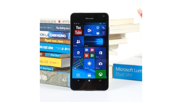 dien-thoai-microsoft-lumia-650-13