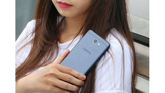 lua-chon-smartphone-tam-trung-don-gian-hon-voi-nhung-luu-y-sau-0