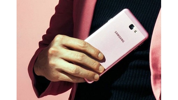 Galaxy-J5-và-J7-Prime-avt