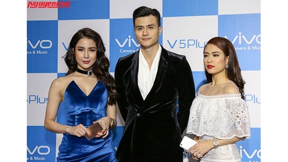 VIVO-V5-PLUS-RA-MẮT-AVT