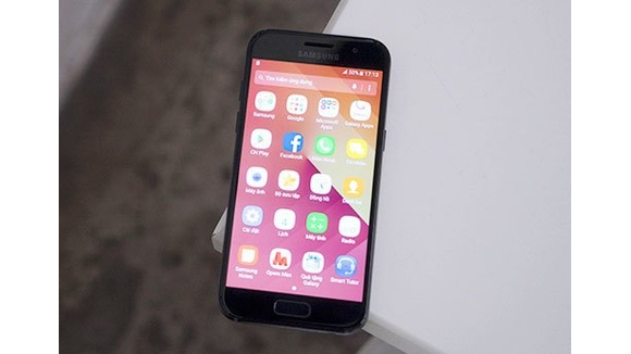 a3-2017-em-ut-trong-dong-a-gay-an-tuong-voi-kha-nang-chong-nuoc-00