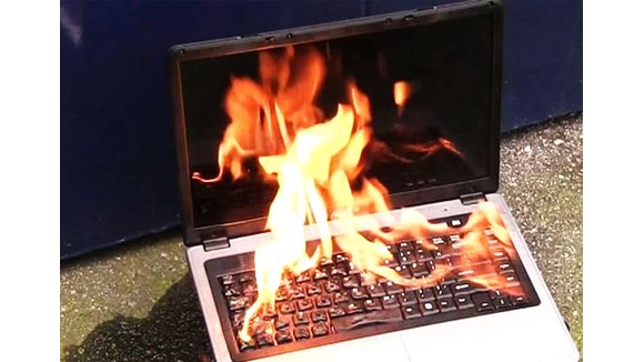 Laptop và những cách sạc pin đúng đắn để bảo vệ pin của bạn