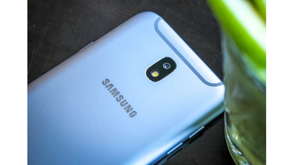 Điện thoại Galaxy J7 Pro chính thức giời thiệu tại Việt Nam