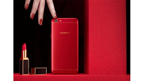 OPPO F3 đỏ bắt mắt và những ưu đãi hấp dẫn khi đặt trước