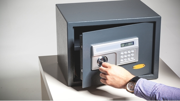 Cách phân biệt két sắt thật giả