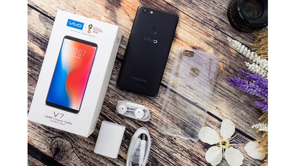 Vivo V7 - smartphone tầm trung sở hữu nhiều tính năng cao cấp